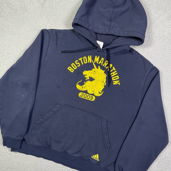 adidas Tops - Vintage adidas Boston Marathon 2009 sweatshirt